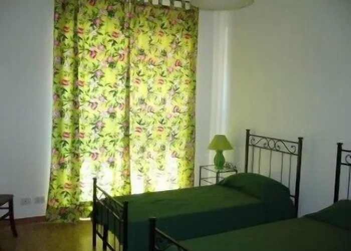 Chimera Hotel 3*
